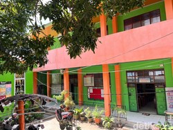 8 Siswa SDN 85 Parepare Belajar di Musala Usai Dipaksa Masuk Saat Kuota Penuh