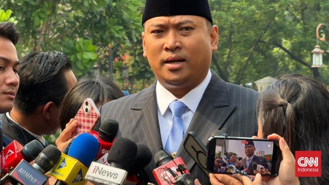 Sudaryono tiba di Istana Kepresidenan jelang pelantikan dirinya sebagai Kepala Badan Gizi Nasional (BGN) di Jakarta, Rabu (227/7).