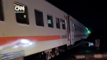 Momen Truk Nyaris Tabrak KA Brantas, Palang Perlintasan Tak Ditutup