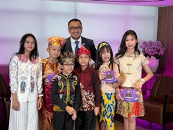 Seru Abis! 6 Host Cilik Ceria Anak Indonesia Grebek Kantor Wamenbud Giring Ganesha