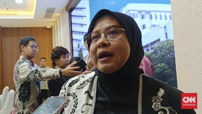 Direktur PWNI Kemlu Heni Hamidah mengatakan kementerian terus berkoordinasi dengan pihak berwenang memantau kasus dugaan penyekapan WNI di Myanmar.