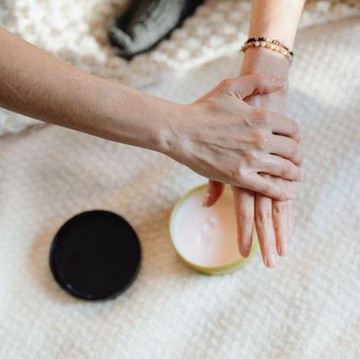 Jangan Terjebak Iklan! 5 Klaim Misleading yang Sebenarnya Tidak Ada dalam Produk Sunscreen