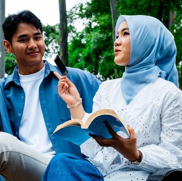 7 Kualitas Psikologis Unik Perempuan yang Lebih Nyaman Berteman dengan Pria