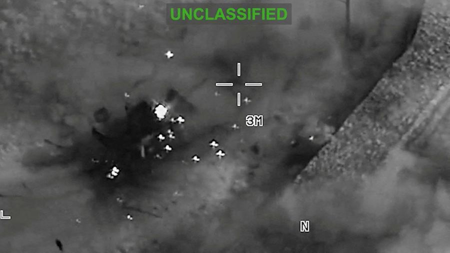 Militer AS mengatakan pada hari Rabu (22 Juli) bahwa mereka telah menyelesaikan serangan terbaru mereka terhadap Iran atas pengarahan Presiden Donald Trump, untuk malam ke-12 berturut-turut serangan Amerika. (via REUTERS/U.S. Central Command)