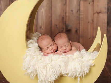 150 Nama Bayi Terinspirasi Bulan dan Artinya untuk Anak Laki-laki dan Perempuan