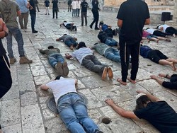 Menteri dan Ribuan Warga Israel Terobos Kompleks Masjid Al-Aqsa
