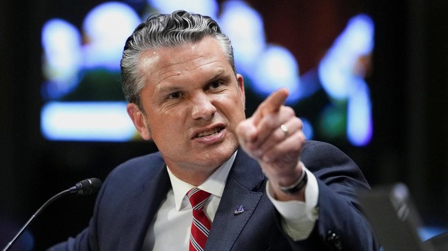 U.S. Secretary of Defense Pete Hegseth gestures as he testifies during a Senate Appropriations Committee hearing on U.S. President Donald Trump's supplemental funding request for the Department of Defense, in Washington, D.C., U.S., July 21, 2026. RE