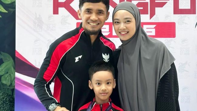 Potret Zubayr Putra Lindswell Kwok Jadi Atlet Wushu, Berhasil Raih Medali