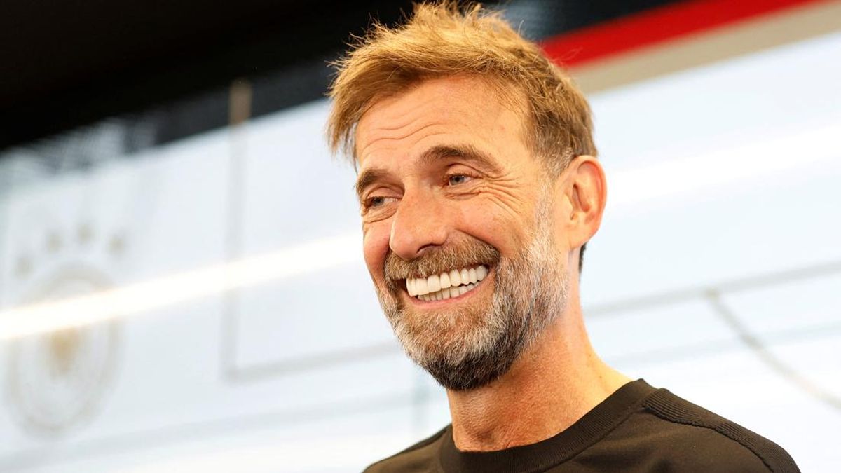 Pujian untuk Klopp yang Berani 'Pecah' Skuad Jerman Jadi Dua