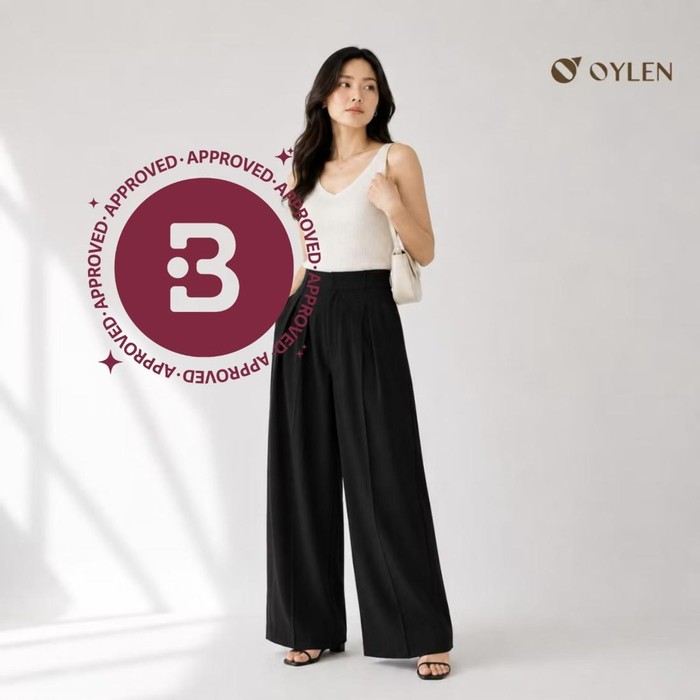 Get The Look: Inspirasi Black Outfits Simple nan Elegan ala Aaliyah Massaid
