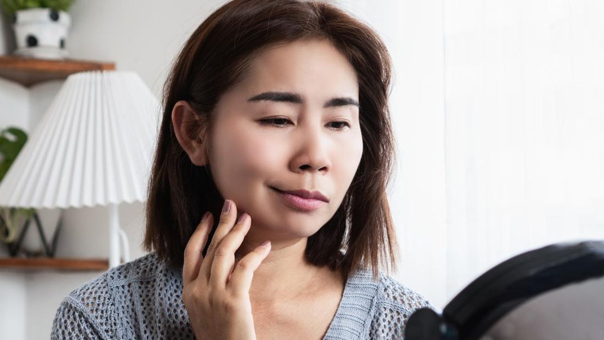 Lain dengan Strok, Ini Ciri-Ciri Bell's Palsy pada Wajah