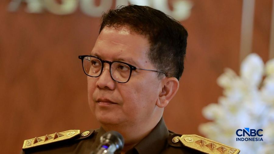 Jaksa Agung Muda Bidang Tindak Pidana Khusus (Jampidus), Kuntadi dalam konvensi pers usai pelantikan di Gedung Kejagung, Jakarta, Jumat (24/7/2026). (CNBC Indonesia/Muhmmad Sabki)