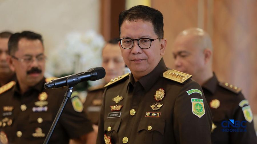 Jaksa Agung Muda Bidang Tindak Pidana Khusus (Jampidus), Kuntadi dalam konvensi pers usai pelantikan di Gedung Kejagung, Jakarta, Jumat (24/7/2026). (CNBC Indonesia/Muhmmad Sabki)