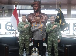 Silaturahmi Kapolda Metro-Pangdam Jaya-Pangkopassus, Tegaskan TNI-Polri Solid