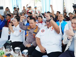 Kapolri Janji Jadi Garda Terdepan Perjuangkan Kesejahteraan Buruh