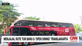 Menjajal Rute Tur Baru & Open Dining Transjakarta