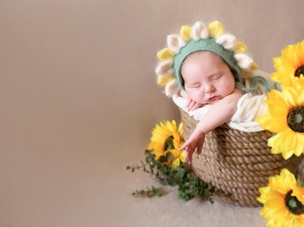 150 Nama Bayi Terinspirasi Matahari dan Artinya untuk Anak Laki-laki & Perempuan