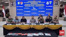 Polisi mengungkap motif di balik kasus pembunuhan terhadap prajurit TNI Angkatan Darat berinisial ABS yang ditemukan tewas di kawasan Kelapa Dua, Kabupaten Tangerang.