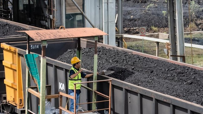 Penjualan Batu Bara PTBA Capai 21,10 Juta Ton di Semester I-2026
