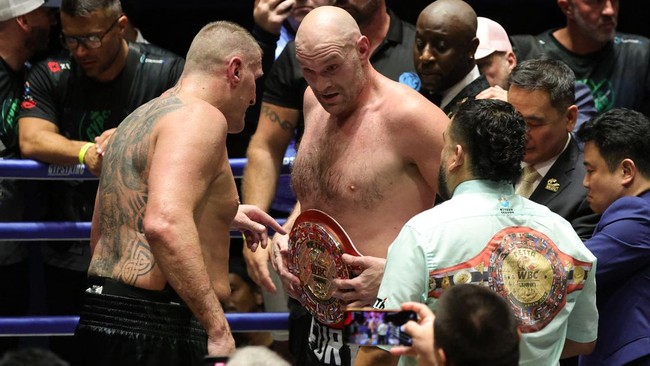 Duel Pemanasan Tyson Fury Tak Terkalahkan Lawan Mariusz Wach