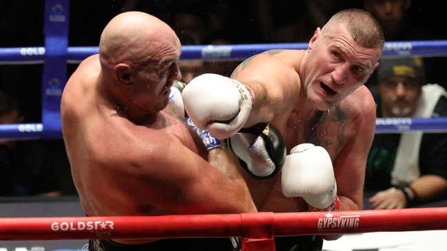 Duel Pemanasan Tyson Fury Tak Terkalahkan Lawan Mariusz Wach