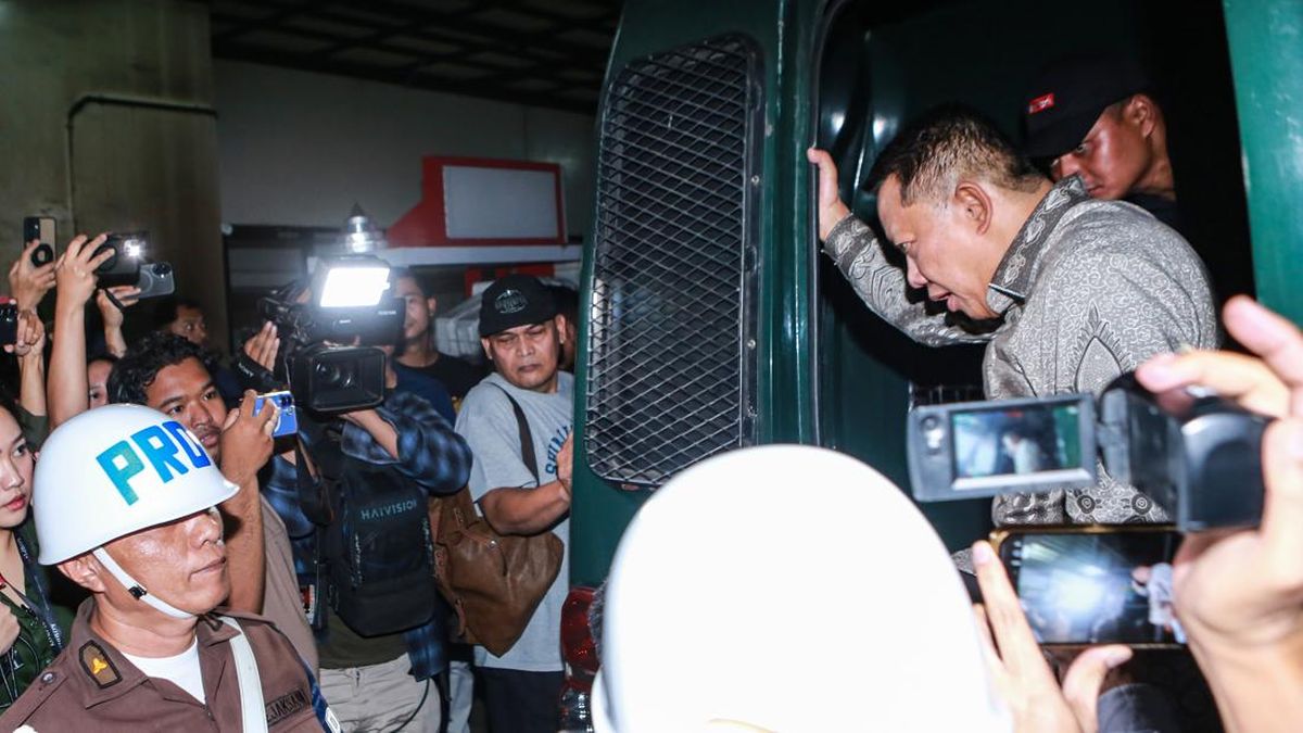 Tim 9 Periksa Pihak Swasta hingga Penyidik Polri di Kasus TPPU Febrie
