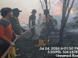 12 Titik Karhutla Ditemukan di Sumsel, 4 Helikopter Water Bombing Dikerahkan