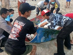 Mayat Diduga ABK Tanpa Identitas Ditemukan Mengapung di Pantai Lamsel