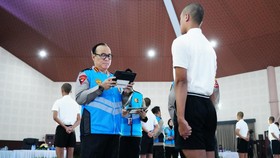 Pelaksanaan tahapan akhir seleksi tingkat panitia pusat dipimpin oleh Wakapolri Komjen Pol. Prof. Dr. Dedi Prasetyo, S.H., M.Hum., M.Si., M.M. di Gedung Serba Guna Akademi Kepolisian, Semarang, Jawa Tengah, Jumat (24/7).