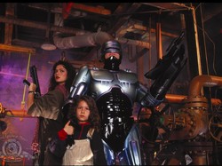 Sinopsis Film RoboCop 3, Dilema Alex Murphy Bela Warga atau Patuhi OCP