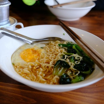 7 Mi Instan Terbaik di Dunia Versi Smarter Ranking, Indomie Mi Goreng Ada di Posisi Kedua!