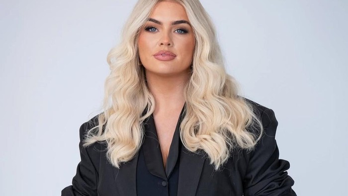 Mengenal Olivia McVeigh, Influencer Alopecia yang Ubah Wig Jadi Simbol Self-Love