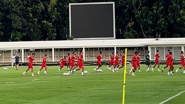 Timnas Indonesia Gelar Latihan Terakhir, Marselino dan Hubner Absen