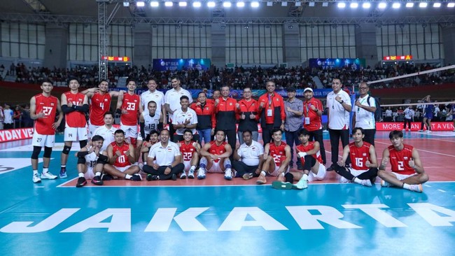 Timnas Voli Indonesia meraih peringkat ketiga pada leg kedua SEA V Cup 2026 di Velodrome, Rawamangun, Jakarta Timur, Minggu (26/7).