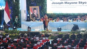 IPDN mewisuda 1.404 mahasiswa pada Sidang Senat Terbuka IPDN di Gedung Balairung Rudini Kampus IPDN Jatinangor, Kabupaten Sumedang, Jawa Barat, Minggu (26/7/2026).