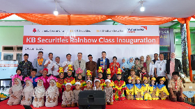 KB Securities dan WVI Serah Terima Renovasi Sekolah Ramah Lingkungan