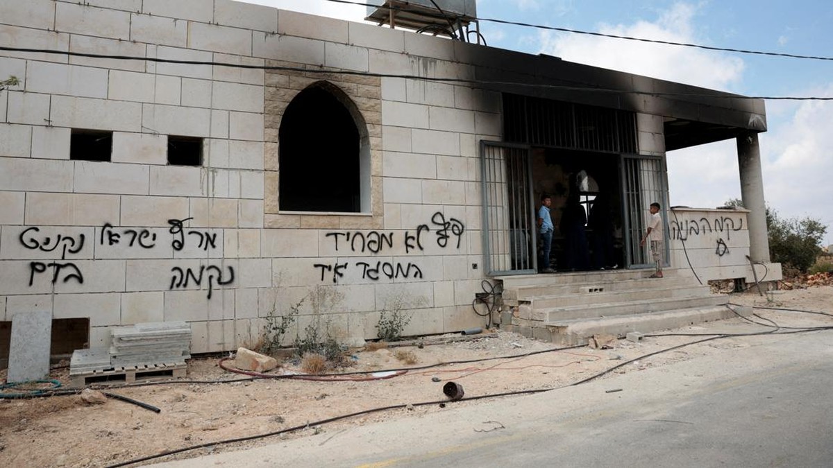 Israel "Main Api":  Picu 660 Serangan, 1.100 Warga Palestina Tewas 