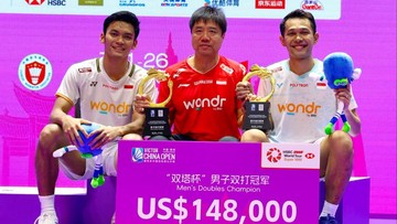 Liputan Olahraga CNN Sport : Doa Fajar/Fikri usai Juara China Open: Bangkit Lagi Junior-junior Kami