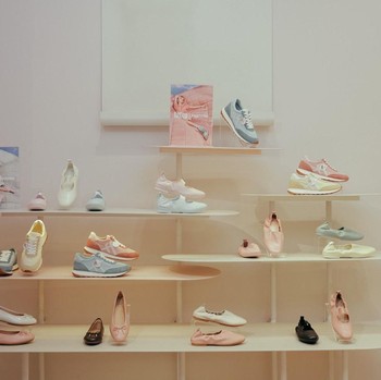 Upgrade Gaya Coquette Aesthetic Kamu: Tampil Manis Tanpa Kaki Pegal!