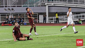 Berita Panas dari Dunia Sport CNN : Menit ke-48: Gol Bunuh Diri Nadeo, Indonesia vs Kamboja 3-1