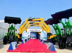 Pertama di RI, Jabar Bakal Punya Pabrik Alat Berat Elektrik di Karawang