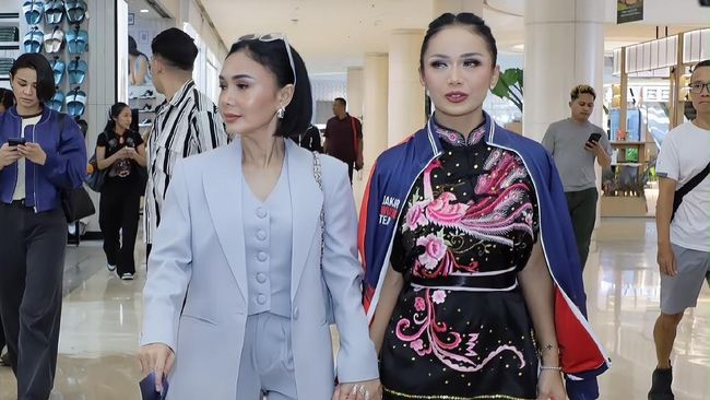 Terpopuler: Potret Krisdayanti Raih 2 Medali Emas di Kejuaraan Nasional Wushu