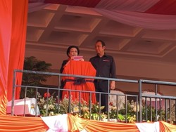 Didampingi Prananda, Megawati Resmikan Monumen Kudatuli di Kantor PDIP