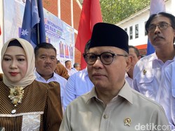 Menteri P2MI Bantah Isu WNI Pindah Kewarganegaraan karena Lowongan Kerja