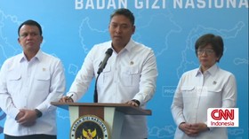 BGN Bersih-bersih Praktik Pelanggaran, 833 Dapur SPPG Disuspend Permanen
Sudaryono: Agar Transparan, MBG Bisa Diawasi Orang Tua Siswa
Kepala MBG Apresiasi Pekerja BGN yang Bekerja dengan Baik
BGN Akan Tindak Tegas Oknum yang Melakukan Pelanggaran