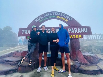 5 Potret Andy /rif Bersama Kedua Putranya, Beda Postur Tubuh Ayah-Anak Jadi Sorotan