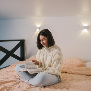 3 Ciri Kepribadian Orang yang Suka Nikmati Weekend di Rumah Saja
