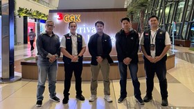 Dua anak buah kapal (ABK) berkewarganegaraan Indonesia yang bekerja di kapal tanker MT Belma dan terdampak serangan misil di perairan Selat Hormuz, Timur Tengah, berhasil dipulangkan ke Indonesia.