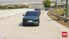 Lepas, merek otomotif di bawah naungan Chery Group, mengandalkan dua model elektrifikasi untuk pasar Indonesia, yakni Lepas E4 EV dan Lepas L8 PHEV.