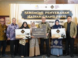 Nasabah Bank Mega Syariah Raih Voucher Haji Khusus Senilai Rp 245 Juta